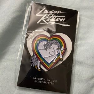 Rainbow unicorn pin